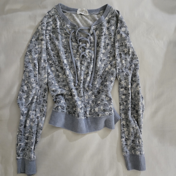 2 Piece! Hippie Rose Blue Floral Lace-Up Pajama Top - Picture 1 of 6
